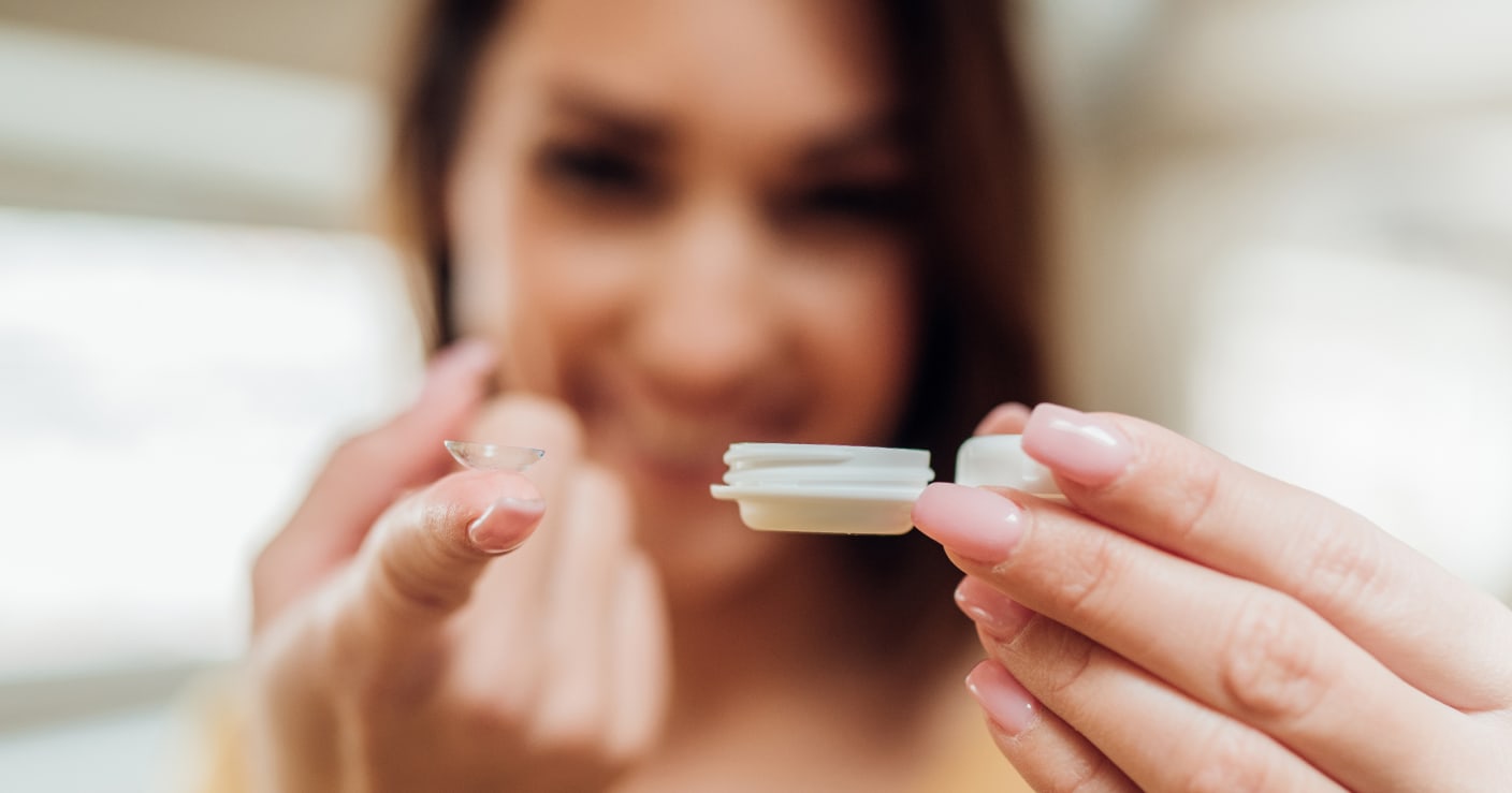 How Long Does it Take to Adjust to Contacts? 1800 Contacts