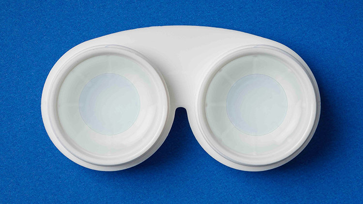tinted contact lens
